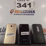 LOTE 341 - 03 – APARELHOS CELULARES DIVERSOS (NO ESTADO, NÃO SABEMOS SE FUNCIONA. LEILÃO NÃO TEM GARANTIA E NEM DEVOLUÇÃO, SUJEITO A POSSÍVEIS AVARIAS VISÍVEIS/OCULTAS E/OU AUSÊNCIA DE COMPONENTES)