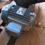 LOTE 019 - 01 MOTOR ELÉTRICO WEG 3.0 CV 220V/380V (NO ESTADO)