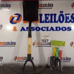 LOTE 027 - 01 CONJUNTO PARA JARDINAGEM E 01 MINI PÁ PARA ACAMPAMENTO. (NO ESTADO) ATENÇÃO! FAZER A VISITAÇÃO ANTES DE ARREMATAR, NÃO SABEMOS SE FUNCIONA. LEILÃO NÃO TEM GARANTIA E NEM DEVOLUÇÃO, SUJEITO A POSSÍVEIS AVARIAS VISÍVEIS/OCULTAS E/OU AUSÊNCIA DE COMPONENTES.