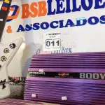 LOTE 011 - 02 POTENCIAS PARA SOM AUTOMOTIVO E 01 GUITARRA PARA JOGOS. (NO ESTADO) ATENÇÃO! FAZER A VISITAÇÃO ANTES DE ARREMATAR, NÃO SABEMOS SE FUNCIONA. LEILÃO NÃO TEM GARANTIA E NEM DEVOLUÇÃO, SUJEITO A POSSÍVEIS AVARIAS VISÍVEIS/OCULTAS E/OU AUSÊNCIA DE COMPONENTES.