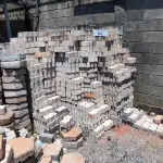 LOTE 001 - 01 LOTE COM APROXIMADAMENTE 500 BLOQUETES (NO ESTADO, NÃO SABEMOS SE FUNCIONA. LEILÃO NÃO TEM GARANTIA E NEM DEVOLUÇÃO).