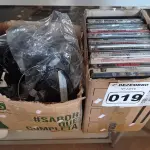 LOTE 019 - 01 LOTE COM VÁRIOS FONES HEADSET E DVD’S DE TÍTULOS DIVERSOS. (NO ESTADO) ATENÇÃO! FAZER A VISITAÇÃO ANTES DE ARREMATAR, NÃO SABEMOS SE FUNCIONA. LEILÃO NÃO TEM GARANTIA E NEM DEVOLUÇÃO, SUJEITO A POSSÍVEIS AVARIAS VISÍVEIS/OCULTAS E/OU AUSÊNCIA DE COMPONENTES.