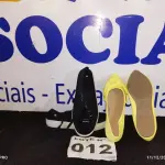LOTE 012 - 04 – PARES DE CALÇADOS FEMININO Nº 37 (NO ESTADO, NÃO SABEMOS SE FUNCIONA. LEILÃO NÃO TEM GARANTIA E NEM DEVOLUÇÃO, SUJEITO A POSSÍVEIS AVARIAS VISÍVEIS/OCULTAS E/OU AUSÊNCIA DE COMPONENTES)
