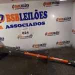 LOTE 024 - 01 CORTADOR DE GRAMA ELÉTRICO. (NO ESTADO) ATENÇÃO! FAZER A VISITAÇÃO ANTES DE ARREMATAR, NÃO SABEMOS SE FUNCIONA. LEILÃO NÃO TEM GARANTIA E NEM DEVOLUÇÃO, SUJEITO A POSSÍVEIS AVARIAS VISÍVEIS/OCULTAS E/OU AUSÊNCIA DE COMPONENTES.