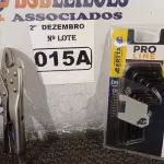 LOTE 015 - 01 KIT DE CHAVES TORX E 01 ALICATE DE PRESSÃO. (NO ESTADO) ATENÇÃO! FAZER A VISITAÇÃO ANTES DE ARREMATAR, NÃO SABEMOS SE FUNCIONA. LEILÃO NÃO TEM GARANTIA E NEM DEVOLUÇÃO, SUJEITO A POSSÍVEIS AVARIAS VISÍVEIS/OCULTAS E/OU AUSÊNCIA DE COMPONENTES.