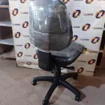 LOTE 070 - 01 CADEIRA DE ESCRITÓRIO COM BASE GIRATÓRIA. (NO ESTADO) ATENÇÃO! FAZER A VISITAÇÃO ANTES DE ARREMATAR, NÃO SABEMOS SE FUNCIONA. LEILÃO NÃO TEM GARANTIA E NEM DEVOLUÇÃO, SUJEITO A POSSÍVEIS AVARIAS VISÍVEIS/OCULTAS E/OU AUSÊNCIA DE COMPONENTES.
