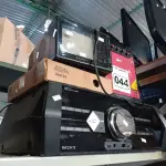 LOTE 044 - 01 APARELHO DE SOM 3X1 MARCA SONY, 01 APARELHO OI TV, 01 CAIXA DE SOM E 01 TV/RADIO 7”. (NO ESTADO) ATENÇÃO! FAZER A VISITAÇÃO ANTES DE ARREMATAR, NÃO SABEMOS SE FUNCIONA. LEILÃO NÃO TEM GARANTIA E NEM DEVOLUÇÃO, SUJEITO A POSSÍVEIS AVARIAS VISÍVEIS/OCULTAS E/OU AUSÊNCIA DE COMPONENTES.