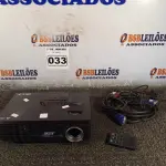 LOTE 033 - 01 PROJETOR MULTIMIDIA MARCA ACER. (NO ESTADO) ATENÇÃO! FAZER A VISITAÇÃO ANTES DE ARREMATAR, NÃO SABEMOS SE FUNCIONA. LEILÃO NÃO TEM GARANTIA E NEM DEVOLUÇÃO, SUJEITO A POSSÍVEIS AVARIAS VISÍVEIS/OCULTAS E/OU AUSÊNCIA DE COMPONENTES.