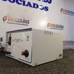 LOTE 019 - 01 FONTE DE ALIMENTAÇÃO ESTABILIZADA 12V 3 AMPERES. (NO ESTADO) ATENÇÃO! FAZER A VISITAÇÃO ANTES DE ARREMATAR, NÃO SABEMOS SE FUNCIONA. LEILÃO NÃO TEM GARANTIA E NEM DEVOLUÇÃO, SUJEITO A POSSÍVEIS AVARIAS VISÍVEIS/OCULTAS E/OU AUSÊNCIA DE COMPONENTES.