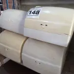 LOTE 148 - 04 DISPENSE PARA PAPEL TOALHA. (NO ESTADO) ATENÇÃO! FAZER A VISITAÇÃO ANTES DE ARREMATAR, NÃO SABEMOS SE FUNCIONA. LEILÃO NÃO TEM GARANTIA E NEM DEVOLUÇÃO, SUJEITO A POSSÍVEIS AVARIAS VISÍVEIS/OCULTAS E/OU AUSÊNCIA DE COMPONENTES.