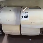 LOTE 148 - 04 DISPENSE PARA PAPEL TOALHA. (NO ESTADO) ATENÇÃO! FAZER A VISITAÇÃO ANTES DE ARREMATAR, NÃO SABEMOS SE FUNCIONA. LEILÃO NÃO TEM GARANTIA E NEM DEVOLUÇÃO, SUJEITO A POSSÍVEIS AVARIAS VISÍVEIS/OCULTAS E/OU AUSÊNCIA DE COMPONENTES.