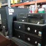LOTE 163 - 04 CPU’S MARCAS E MODELOS DIVERSOS. (NO ESTADO) ATENÇÃO! FAZER A VISITAÇÃO ANTES DE ARREMATAR, NÃO SABEMOS SE FUNCIONA. LEILÃO NÃO TEM GARANTIA E NEM DEVOLUÇÃO, SUJEITO A POSSÍVEIS AVARIAS VISÍVEIS/OCULTAS E/OU AUSÊNCIA DE COMPONENTES.