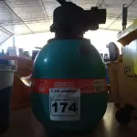 LOTE 174 - 01 FILTRO PARA PISCINA. (NO ESTADO) ATENÇÃO! FAZER A VISITAÇÃO ANTES DE ARREMATAR, NÃO SABEMOS SE FUNCIONA. LEILÃO NÃO TEM GARANTIA E NEM DEVOLUÇÃO, SUJEITO A POSSÍVEIS AVARIAS VISÍVEIS/OCULTAS E/OU AUSÊNCIA DE COMPONENTES.