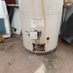 LOTE 590 - 01 BOILER. (NO ESTADO) ATENÇÃO! FAZER A VISITAÇÃO ANTES DE ARREMATAR, NÃO SABEMOS SE FUNCIONA. LEILÃO NÃO TEM GARANTIA E NEM DEVOLUÇÃO, SUJEITO A POSSÍVEIS AVARIAS VISÍVEIS/OCULTAS E/OU AUSÊNCIA DE COMPONENTES.