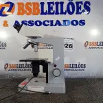 LOTE 026 - 01 MICROSCÓPIO INCOMPLETO LEITZ MARCA GERMANY HM-LUX. (NO ESTADO) ATENÇÃO! FAZER A VISITAÇÃO ANTES DE ARREMATAR, NÃO SABEMOS SE FUNCIONA. LEILÃO NÃO TEM GARANTIA E NEM DEVOLUÇÃO, SUJEITO A POSSÍVEIS AVARIAS VISÍVEIS/OCULTAS E/OU AUSÊNCIA DE COMPONENTES.
