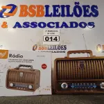 LOTE 014 - 01 RADIO AM/FM/SW/USB/CARTÃO DE MEMÓRIA/AUXILIAR/RECEPTOR DE 3BANDAS. (NO ESTADO) ATENÇÃO! FAZER A VISITAÇÃO ANTES DE ARREMATAR, NÃO SABEMOS SE FUNCIONA. LEILÃO NÃO TEM GARANTIA E NEM DEVOLUÇÃO, SUJEITO A POSSÍVEIS AVARIAS VISÍVEIS/OCULTAS E/OU AUSÊNCIA DE COMPONENTES.