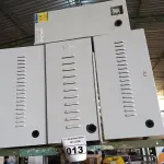 LOTE 013 - 04 CAIXAS DE BANCO DE BATERIAS “VAZIAS”. (NO ESTADO) ATENÇÃO! FAZER A VISITAÇÃO ANTES DE ARREMATAR, NÃO SABEMOS SE FUNCIONA. LEILÃO NÃO TEM GARANTIA E NEM DEVOLUÇÃO, SUJEITO A POSSÍVEIS AVARIAS VISÍVEIS/OCULTAS E/OU AUSÊNCIA DE COMPONENTES.