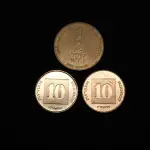 LOTE 048 - LOTE 48 – MOEDAS ITÁLIA, ISRAEL ESPANHA 	MOEDA	OBSERVAÇÕES 1.		100 Liras (1966, 1968,1978)	3 unidades 2.		500 Liras (2 x 1985, 1983, 1989 e 1995)	5 unidades 3.		200 Liras (1979)	1 unidade 4.		10 Shekel	2 unidades 5.		½ Shekel	1 unidade 6.		25 Pesetas (1957)	1 unidade 7.		5 Pesetas (1957)	3 unidades 8.		1 Peseta (1953)	1 unidade 9.		25 Pesetas (1975)	3 unidades 10.		5 Pesetas (1975)	8 unidades 11.		1 Peseta (1975)	4 unidades 12.		5 Pesetas (1991,1992 e 1998)	3 unidades