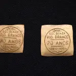 LOTE 006 - LOTE 6 – MEDALHAS CULTURA E LAZER 	MEDALHA	OBSERVAÇÕES 1.		Monumento a Tiradentes. 1927 Gravador: Jose Peon	Acobreada - envelope da Coleção Júlio Estrella Moreira 2.		1ª Exposição da Sociedade Paranaense de Arqueologia.1931.  Gravador: Jose Peon	Acobreada - envelope da Coleção Júlio Estrella Moreira 3.		1ª Exposição da Sociedade Paranaense de Arqueologia.1931.  Gravador: Jose Peon	Dourada - envelope da Coleção Júlio Estrella Moreira 4.		6° Concurso de Fotografia – Foto Clube do Paraná. 1943 – Gravador: Mueller	Acobreada - envelope da Coleção Júlio Estrella Moreira 5.		Exposição Filatélica Sulbrasileira – Sulbrape. 1949 Gravador: Jose Peon	Prova de Cunho, dourada. 6.		Exposição Filatélica Sulbrasileira – Sulbrape. 1949 Gravador: Jose Peon	Dourada - envelope da Coleção Júlio Estrella Moreira 7.		Sociedade Rio Branco 70 anos. 1954	Prova de Cunho - Dourada 8.		Sociedade Rio Branco 70 anos. 1954	Prova de Cunho - Dourada 9.		1° Festival de Música de Compositores Paranaenses - Aquibadan Sociedade Cultural.1963 Gravadores: José Peon e José Tortatto.