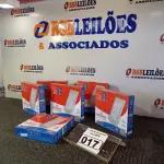 LOTE 017 - 06 LUMINÁRIAS DE LED DE EMBUTIR QUADRADA 240V 12W 6500K DECORLUX. (NO ESTADO) ATENÇÃO! FAZER A VISITAÇÃO ANTES DE ARREMATAR, NÃO SABEMOS SE FUNCIONA. LEILÃO NÃO TEM GARANTIA E NEM DEVOLUÇÃO, SUJEITO A POSSÍVEIS AVARIAS VISÍVEIS/OCULTAS E/OU AUSÊNCIA DE COMPONENTES.