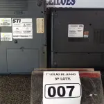 LOTE 007 - 02 NOTEBOOKS, SENDO 01 SIM+ COM FONTE INCOMPLETA FALTANDO CABO DE FORÇA E 01 NOTEBOOK MARCA STI SEM FONTE COM AVARIAS. (NÃO ESTÃO LIGANDO) (NO ESTADO) ATENÇÃO! FAZER A VISITAÇÃO ANTES DE ARREMATAR, NÃO SABEMOS SE FUNCIONA. LEILÃO NÃO TEM GARANTIA E NEM DEVOLUÇÃO, SUJEITO A POSSÍVEIS AVARIAS VISÍVEIS/OCULTAS E/OU AUSÊNCIA DE COMPONENTES.