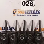 LOTE 026 - 05 RÁDIOS COMUNICADORES MARCA INTELBRAS. (NO ESTADO) ATENÇÃO! FAZER A VISITAÇÃO ANTES DE ARREMATAR, NÃO SABEMOS SE FUNCIONA. LEILÃO NÃO TEM GARANTIA E NEM DEVOLUÇÃO, SUJEITO A POSSÍVEIS AVARIAS VISÍVEIS/OCULTAS E/OU AUSÊNCIA DE COMPONENTES.