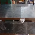 LOTE 539 - 01 BANCADA EM INOX. (NO ESTADO) ATENÇÃO! FAZER A VISITAÇÃO ANTES DE ARREMATAR, NÃO SABEMOS SE FUNCIONA. LEILÃO NÃO TEM GARANTIA E NEM DEVOLUÇÃO, SUJEITO A POSSÍVEIS AVARIAS VISÍVEIS/OCULTAS E/OU AUSÊNCIA DE COMPONENTES.