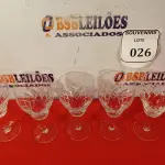LOTE 026 - 05 TAÇAS EM CRISTAL PARA VINHO BRANCO. (NO ESTADO EM QUE SE ENCONTRA) ATENÇÃO! FAZER A VISITAÇÃO ANTES DE ARREMATAR, NÃO SABEMOS SE FUNCIONA. LEILÃO NÃO TEM GARANTIA E NEM DEVOLUÇÃO, SUJEITO A POSSÍVEIS AVARIAS VISÍVEIS/OCULTAS E/OU AUSÊNCIA DE COMPONENTES.  
