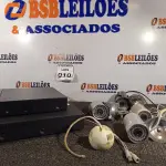 LOTE 010 - 02 DVRS E 06 CÂMERAS DE SEGURANÇA DIVERSAS. (NO ESTADO) ATENÇÃO! FAZER A VISITAÇÃO ANTES DE ARREMATAR, NÃO SABEMOS SE FUNCIONA. LEILÃO NÃO TEM GARANTIA E NEM DEVOLUÇÃO, SUJEITO A POSSÍVEIS AVARIAS VISÍVEIS/OCULTAS E/OU AUSÊNCIA DE COMPONENTES.