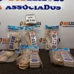 LOTE 010 - 05 FILTROS DE LINHA, MARCA HUAISHENG. (NO ESTADO) ATENÇÃO! FAZER A VISITAÇÃO ANTES DE ARREMATAR, NÃO SABEMOS SE FUNCIONA. LEILÃO NÃO TEM GARANTIA E NEM DEVOLUÇÃO, SUJEITO A POSSÍVEIS AVARIAS VISÍVEIS/OCULTAS E/OU AUSÊNCIA DE COMPONENTES.