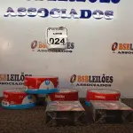 LOTE 024 - 01 LOTE COM APROXIMADAMENTE 100 CDS MÍDIAS VIRGENS E 02 MAXPRINT MF-2HD. (NO ESTADO) ATENÇÃO! FAZER A VISITAÇÃO ANTES DE ARREMATAR, NÃO SABEMOS SE FUNCIONA. LEILÃO NÃO TEM GARANTIA E NEM DEVOLUÇÃO, SUJEITO A POSSÍVEIS AVARIAS VISÍVEIS/OCULTAS E/OU AUSÊNCIA DE COMPONENTES.