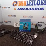 LOTE 022 - 02 HEADSETS SENDO 01 P/RETIRADA DE PEÇAS, 01 WEBCAM E 01 TECLADO. (NO ESTADO) ATENÇÃO! FAZER A VISITAÇÃO ANTES DE ARREMATAR, NÃO SABEMOS SE FUNCIONA. LEILÃO NÃO TEM GARANTIA E NEM DEVOLUÇÃO, SUJEITO A POSSÍVEIS AVARIAS VISÍVEIS/OCULTAS E/OU AUSÊNCIA DE COMPONENTES.