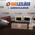 LOTE 020 - 01 LOTE COM PORTA RETRATOS DIGITAL, VÍDEO PORTEIRO, 03 CAIXINHAS DE SOM E 01 CASE. (NO ESTADO) ATENÇÃO! FAZER A VISITAÇÃO ANTES DE ARREMATAR, NÃO SABEMOS SE FUNCIONA. LEILÃO NÃO TEM GARANTIA E NEM DEVOLUÇÃO, SUJEITO A POSSÍVEIS AVARIAS VISÍVEIS/OCULTAS E/OU AUSÊNCIA DE COMPONENTES.