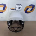 LOTE 122 - 01 CAPACETE DE BEISEBOL PARA DECORAÇÃO. (NO ESTADO) ATENÇÃO! FAZER A VISITAÇÃO ANTES DE ARREMATAR, NÃO SABEMOS SE FUNCIONA. LEILÃO NÃO TEM GARANTIA E NEM DEVOLUÇÃO, SUJEITO A POSSÍVEIS AVARIAS VISÍVEIS/OCULTAS E/OU AUSÊNCIA DE COMPONENTES.