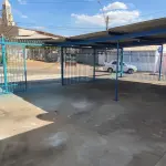 01 CASA DE ESQUINA NA QR 405 CONJUNTO 9 LOTE 8 COM SALA, COZINHA, BANHEIRO SOCIAL, 03 QUARTOS, SENDO 01 SUÍTE, ÁREA DE SERVIÇO COBERTA ,GARAGEM E 01 LOJA COM BANHEIRO. SAMAMBAIA NORTE - DF, ÁREA DO LOTE 149,50 M², ÁREA CONSTRUÍDA 176,12 M², 405 CONJUNTO 9 LOTE 8 - SAMAMBAIA NORTE - DF, ÁREA DO LOTE 149,50 M², ÁREA CONSTRUÍDA 176,12 M², MATRÍCULA Nº. 163299 (NO ESTADO) (VISITAÇÃO AGENDAR 61-9445-2031 WHATSAPP) (IPTU 2025 PAGO)