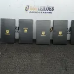 05 BOX -PHONE CASER. (NO ESTADO EM QUE SE ENCONTRA. SUJEITO A AVARIAS OCULTAS/VISÍVEIS.)
