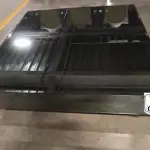 01 MESA DE CENTRO QUADRADA ESPELHADA. (NO ESTADO) ATENÇÃO! FAZER A VISITAÇÃO ANTES DE ARREMATAR, NÃO SABEMOS SE FUNCIONA, LEILÃO NÃO TEM GARANTIA E NEM DEVOLUÇÃO, SUJEITO A POSSÍVEIS AVARIAS VISÍVEIS/OCULTAS E/OU AUSÊNCIA DE COMPONENTES.