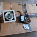 20 LUMINÁRIAS SPOT DE EMBUTIR QUADRADO FOCUS 30 A BRANCO FOSCO. (NO ESTADO) ATENÇÃO! FAZER A VISITAÇÃO ANTES DE ARREMATAR, NÃO SABEMOS SE FUNCIONA, LEILÃO NÃO TEM GARANTIA E NEM DEVOLUÇÃO, SUJEITO A POSSÍVEIS AVARIAS VISÍVEIS/OCULTAS E/OU AUSÊNCIA DE COMPONENTES.
