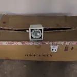 01 CAIXA COM 20 LUMINÁRIAS SPOT DE EMBUTIR QUADRADO FOCUS 30 A BRANCO FOSCO. (NO ESTADO) ATENÇÃO! FAZER A VISITAÇÃO ANTES DE ARREMATAR, NÃO SABEMOS SE FUNCIONA, LEILÃO NÃO TEM GARANTIA E NEM DEVOLUÇÃO, SUJEITO A POSSÍVEIS AVARIAS VISÍVEIS/OCULTAS E/OU AUSÊNCIA DE COMPONENTES.