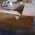 01 LOTE COM LUMINÁRIAS DIVERSAS. (NO ESTADO) ATENÇÃO! FAZER A VISITAÇÃO ANTES DE ARREMATAR, NÃO SABEMOS SE FUNCIONA, LEILÃO NÃO TEM GARANTIA E NEM DEVOLUÇÃO, SUJEITO A POSSÍVEIS AVARIAS VISÍVEIS/OCULTAS E/OU AUSÊNCIA DE COMPONENTES.