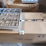08 LUMINÁRIAS DE EMBUTIR PARA LÂMPADAS COM REATORES. (NO ESTADO) ATENÇÃO! FAZER A VISITAÇÃO ANTES DE ARREMATAR, NÃO SABEMOS SE FUNCIONA, LEILÃO NÃO TEM GARANTIA E NEM DEVOLUÇÃO, SUJEITO A POSSÍVEIS AVARIAS VISÍVEIS/OCULTAS E/OU AUSÊNCIA DE COMPONENTES.