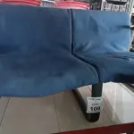 01 POLTRONA DE 02 LUGARES. (NO ESTADO) ATENÇÃO! FAZER A VISITAÇÃO ANTES DE ARREMATAR, NÃO SABEMOS SE FUNCIONA, LEILÃO NÃO TEM GARANTIA E NEM DEVOLUÇÃO, SUJEITO A POSSÍVEIS AVARIAS VISÍVEIS/OCULTAS E/OU AUSÊNCIA DE COMPONENTES.