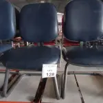 04 CADEIRAS DE PÉS FIXOS. (NO ESTADO) ATENÇÃO! FAZER A VISITAÇÃO ANTES DE ARREMATAR, NÃO SABEMOS SE FUNCIONA, LEILÃO NÃO TEM GARANTIA E NEM DEVOLUÇÃO, SUJEITO A POSSÍVEIS AVARIAS VISÍVEIS/OCULTAS E/OU AUSÊNCIA DE COMPONENTES.