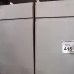 02 ARMÁRIOS PARA CPU COM 01 PORTA E 01 GAVETA. (NO ESTADO) ATENÇÃO! FAZER A VISITAÇÃO ANTES DE ARREMATAR, NÃO SABEMOS SE FUNCIONA, LEILÃO NÃO TEM GARANTIA E NEM DEVOLUÇÃO, SUJEITO A POSSÍVEIS AVARIAS VISÍVEIS/OCULTAS E/OU AUSÊNCIA DE COMPONENTES.