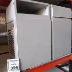 02 ARMÁRIOS PARA CPU COM 01 PORTA E 01 GAVETA. (NO ESTADO) ATENÇÃO! FAZER A VISITAÇÃO ANTES DE ARREMATAR, NÃO SABEMOS SE FUNCIONA, LEILÃO NÃO TEM GARANTIA E NEM DEVOLUÇÃO, SUJEITO A POSSÍVEIS AVARIAS VISÍVEIS/OCULTAS E/OU AUSÊNCIA DE COMPONENTES.