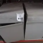 02 ARMÁRIOS PARA CPU COM 01 PORTA E 01 GAVETA. (NO ESTADO) ATENÇÃO! FAZER A VISITAÇÃO ANTES DE ARREMATAR, NÃO SABEMOS SE FUNCIONA, LEILÃO NÃO TEM GARANTIA E NEM DEVOLUÇÃO, SUJEITO A POSSÍVEIS AVARIAS VISÍVEIS/OCULTAS E/OU AUSÊNCIA DE COMPONENTES.
