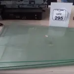 04 VIDROS DE 0,64 CM EM FORMA TRAPEZOIDAL. (NO ESTADO) ATENÇÃO! FAZER A VISITAÇÃO ANTES DE ARREMATAR, NÃO SABEMOS SE FUNCIONA, LEILÃO NÃO TEM GARANTIA E NEM DEVOLUÇÃO, SUJEITO A POSSÍVEIS AVARIAS VISÍVEIS/OCULTAS E/OU AUSÊNCIA DE COMPONENTES.