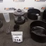 01 AIR FRYER, 01 ESPREMEDOR DE FRUTAS E 01 BATEDEIRA MARCA MONDIAL. (NO ESTADO) ATENÇÃO! FAZER A VISITAÇÃO ANTES DE ARREMATAR, NÃO SABEMOS SE FUNCIONA, LEILÃO NÃO TEM GARANTIA E NEM DEVOLUÇÃO, SUJEITO A POSSÍVEIS AVARIAS VISÍVEIS/OCULTAS E/OU AUSÊNCIA DE COMPONENTES.