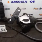 01 ASPIRADOR DE PÓ 220V MARCA ELECTROLUX E 01 BOTA ORTOPÉDICA MARCA MERCUR. (NO ESTADO) ATENÇÃO! FAZER A VISITAÇÃO ANTES DE ARREMATAR, NÃO SABEMOS SE FUNCIONA, LEILÃO NÃO TEM GARANTIA E NEM DEVOLUÇÃO, SUJEITO A POSSÍVEIS AVARIAS VISÍVEIS/OCULTAS E/OU AUSÊNCIA DE COMPONENTES.