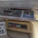 02 BALANÇAS PEDIÁTRICAS. (NO ESTADO) ATENÇÃO! FAZER A VISITAÇÃO ANTES DE ARREMATAR, NÃO SABEMOS SE FUNCIONA, LEILÃO NÃO TEM GARANTIA E NEM DEVOLUÇÃO, SUJEITO A POSSÍVEIS AVARIAS VISÍVEIS/OCULTAS E/OU AUSÊNCIA DE COMPONENTES.